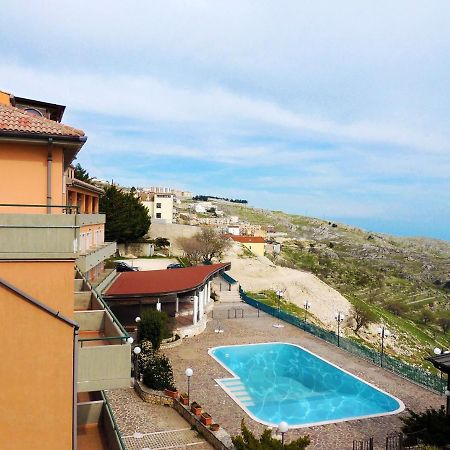 B&B Angela Monte SantʼAngelo Exteriér fotografie